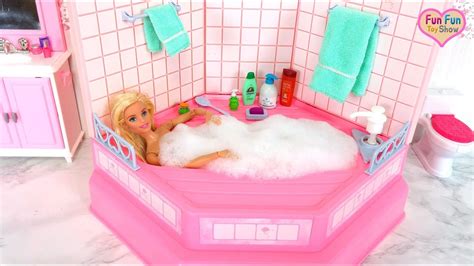 barbie doll bath time|barbie in bathtub video.